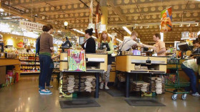 Customer Wars S04E14 1080p WEB h264-EDITH EZTV