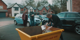 Daddy Issues 2024 S01E04 Garden Sliders 1080p HEVC x265-MeGusta EZTV