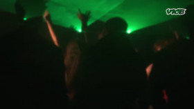 Dark Side Of The 90s S03E10 720p HEVC x265-MeGusta EZTV