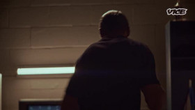 Dark Side of the Cage S01E05 XviD-AFG EZTV