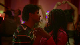 Dead Hot S01E03 1080p WEB H264-PuzzlingGreenAgoutiOfSuccess EZTV