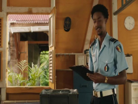 Death In Paradise S14E02 480p x264-mSD EZTV