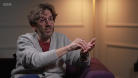 Decisions That Made Me a Leader S01E03 Depop Founder Simon Beckerman 1080p WEBRip x264-CBFM EZTV