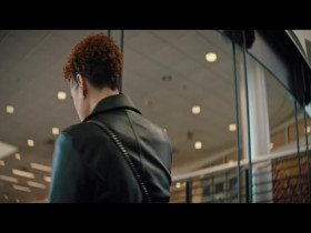 Die Hart S03E02 480p x264-mSD EZTV