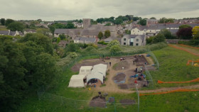 Digging For Britain S12E05 Chariots And Slaves 720p HEVC x265-MeGusta EZTV