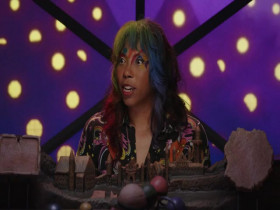 Dimension 20 S23E10 Turducken 480p x264-mSD EZTV