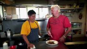 Diners Drive-ins and Dives S15E01 Unconventional Comforts INTERNAL 720p WEB x264-GIMINI EZTV