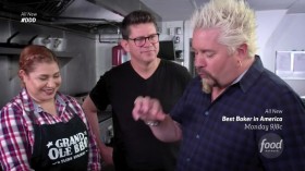 Diners Drive Ins And Dives S30E02 A World of Barbecue HDTV x264-W4F EZTV