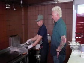 Diners Drive Ins and Dives S30E04 British Hawaiian and Mexican 480p x264-mSD EZTV