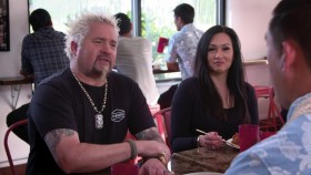 Diners Drive Ins And Dives S30E09 Spinning the Globe 720p WEBRip x264-CAFFEiNE EZTV