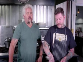 Diners Drive Ins And Dives S30E19 Cruisin Capital Cities 480p x264-mSD EZTV