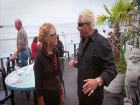 Diners Drive-Ins and Dives S38E13 Triple D Nation Snacks Apps and Twisted Mac 480p x264-mSD EZTV