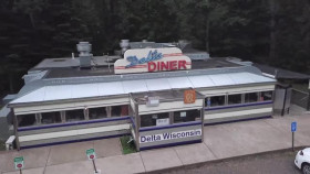 Diners Drive-Ins and Dives S40E12 Triple D Nation Diner Eats and a Fieri Treat XviD-AFG EZTV