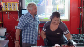 Diners Drive-Ins and Dives S41E04 Sandwiches and Spice 720p HEVC x265-MeGusta EZTV