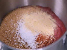 Diners Drive-Ins and Dives S43E05 Cruisin Coast to Coast 480p x264-mSD EZTV