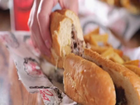 Diners Drive-Ins and Dives S43E10 480p x264-mSD EZTV