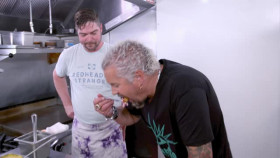 Diners Drive-Ins and Dives S43E11 Stuffed Smoked and Wrapped XviD-AFG EZTV
