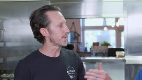 Diners Drive-Ins and Dives S45E01 XviD-AFG EZTV