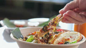 Diners Drive-Ins and Dives S49E12 XviD-AFG EZTV