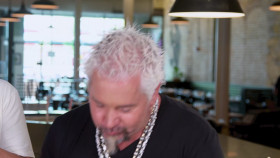 Diners Drive-Ins and Dives S50E01 1080p HEVC x265-MeGusta EZTV