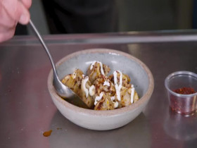 Diners Drive-Ins and Dives S50E01 480p x264-mSD EZTV