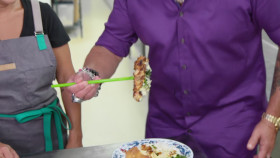 Diners Drive-Ins and Dives S50E05 1080p HEVC x265-MeGusta EZTV