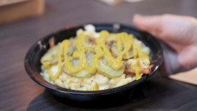 Diners Drive-Ins and Dives S51E04 1080p WEB h264-FREQUENCY EZTV