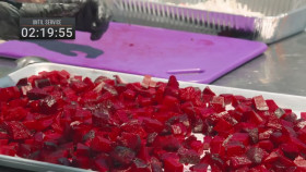 Dinner Impossible S10E05 A Viking Feast 720p HEVC x265-MeGusta EZTV