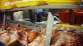 Dispatches 2019 06 03 The Truth About Chlorinated Chicken 720p HDTV x264-PLUTONiUM EZTV