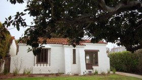 Dont Hate Your House with the Property Brothers S01E05 1080p HEVC x265-MeGusta EZTV