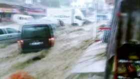 Doomsday Caught On Camera S01E08 Avalanche Attack and More 1080p WEB h264-KOMPOST EZTV