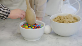 Dream Home Makeover S01 720p NF WEBRip DDP5 1 x264-NTb EZTV