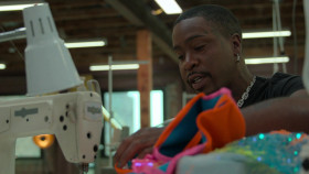 Dress My Tour S01E02 Reinventing The Bow JoJo 2 0 1080p HULU WEB-DL DD 5 1 H 264-playWEB EZTV