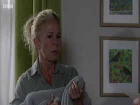 EastEnders 2019 11 25 480p x264 mSD eztv