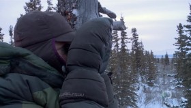 Edge Of Alaska S02E04 Dying Days Of Winter 720p HDTV x264-CBFM EZTV