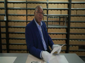 Elizabeth II Making of a Monarch S01E01 480p x264-mSD EZTV