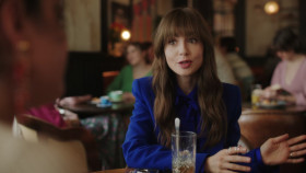 Emily in Paris S04E02 1080p HEVC x265-MeGusta EZTV