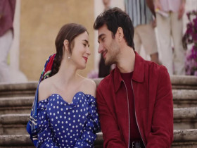 Emily in Paris S04E09 480p x264-mSD EZTV