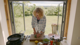 Escape to the Farm with Kate Humble S03E05 1080p HDTV H264-DARKFLiX EZTV