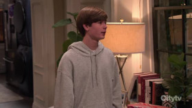 Extended Family S01E07 XviD-AFG EZTV