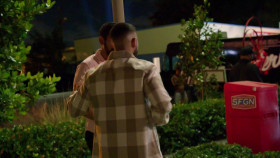 Family Karma S03E06 1080p WEB H264-RAGEQUIT EZTV