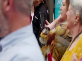 Family Karma S03E15 480p x264-mSD EZTV