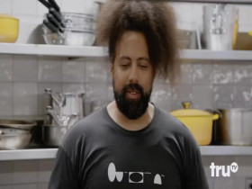 Fast Foodies S02E06 480p x264-mSD EZTV