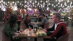 First Dates S17E06 At Christmas 1080p HDTV H264-DARKFLiX EZTV