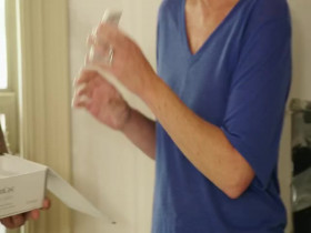 Fixer to Fabulous S06E01 480p x264-mSD EZTV