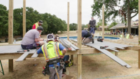 Fixer to Fabulous S06E04 Overnight Overhaul 720p AMZN WEB-DL DDP2 0 H 264-RAWR EZTV