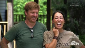 Fixer Upper S02E03 Searching for a New Homebuilders Dream Home in an Old Neighborhood 720p HDTV x264-W4F EZTV