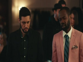 Flatbush Misdemeanors S02E04 480p x264-mSD EZTV