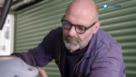 Flipping Bangers S02E13 iNTERNAL 1080p WEB h264-XME EZTV