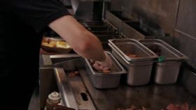 Food Truck Face Off 2021 S01 1080p WEBRip AAC2 0 x264-CBFM EZTV